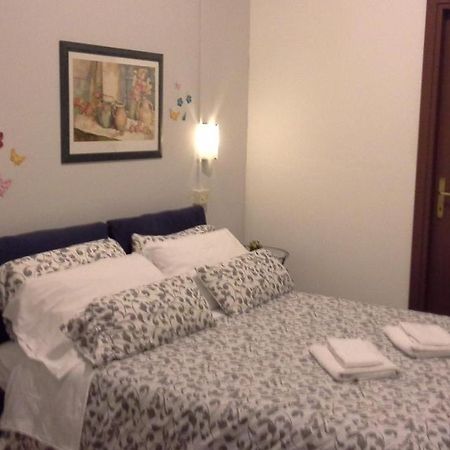 Argentina House Bed and Breakfast Genua Exteriör bild