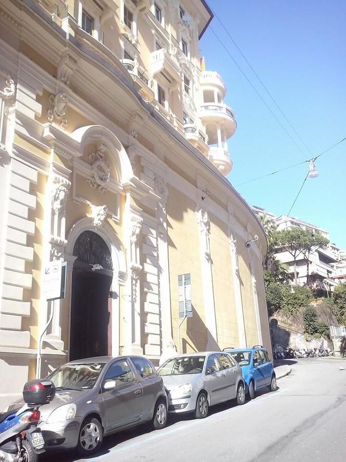 Argentina House Bed and Breakfast Genua Exteriör bild