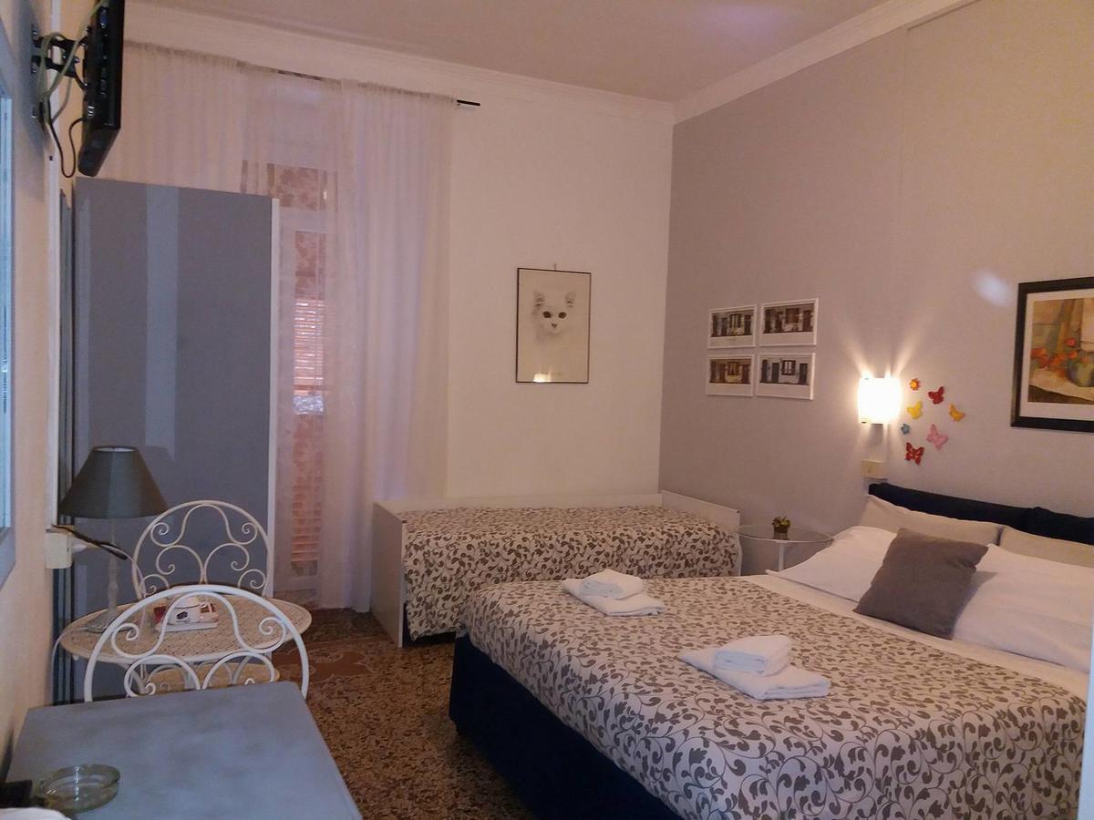 Argentina House Bed and Breakfast Genua Exteriör bild